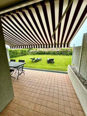 Amazing Residence lake view with swimming pools Soiano Del Lago